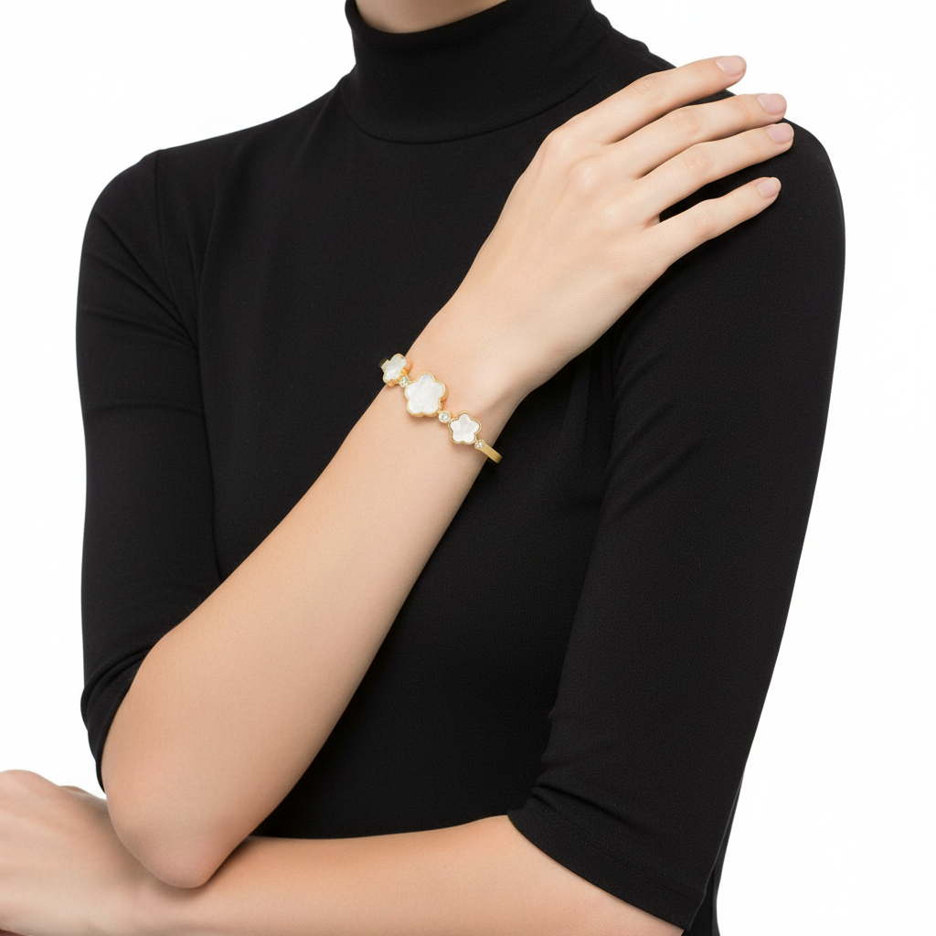 Triple Quatrefoil Bangle – Side